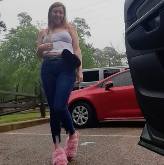 Meet your Posher, Danyel - Picture 1 of 1